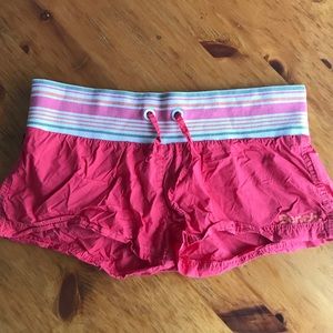 Crinkly Bench Short Shorts